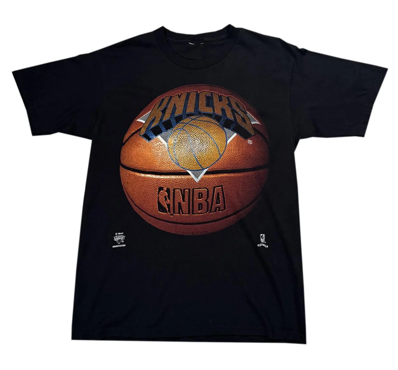 Vintage Nutmeg New York Knicks NBA Black T Shirt (Size L) — RootsBK